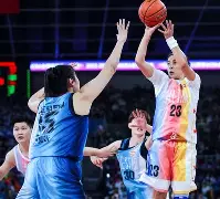 九游游戏旧版本-包含蒂姆在G2比赛中出色防守马龙怒砍32分，JackeyLove赛事官方发布失利新规看傻球迷的词条